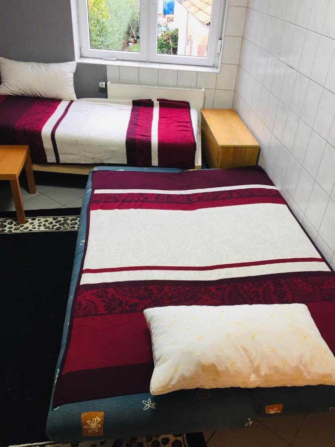 Gaestezimmer I Neo2 Apartment Staufenberg  ภายนอก รูปภาพ