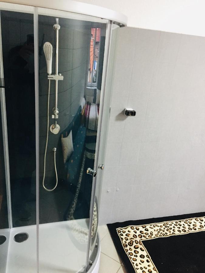 Gaestezimmer I Neo2 Apartment Staufenberg  ภายนอก รูปภาพ